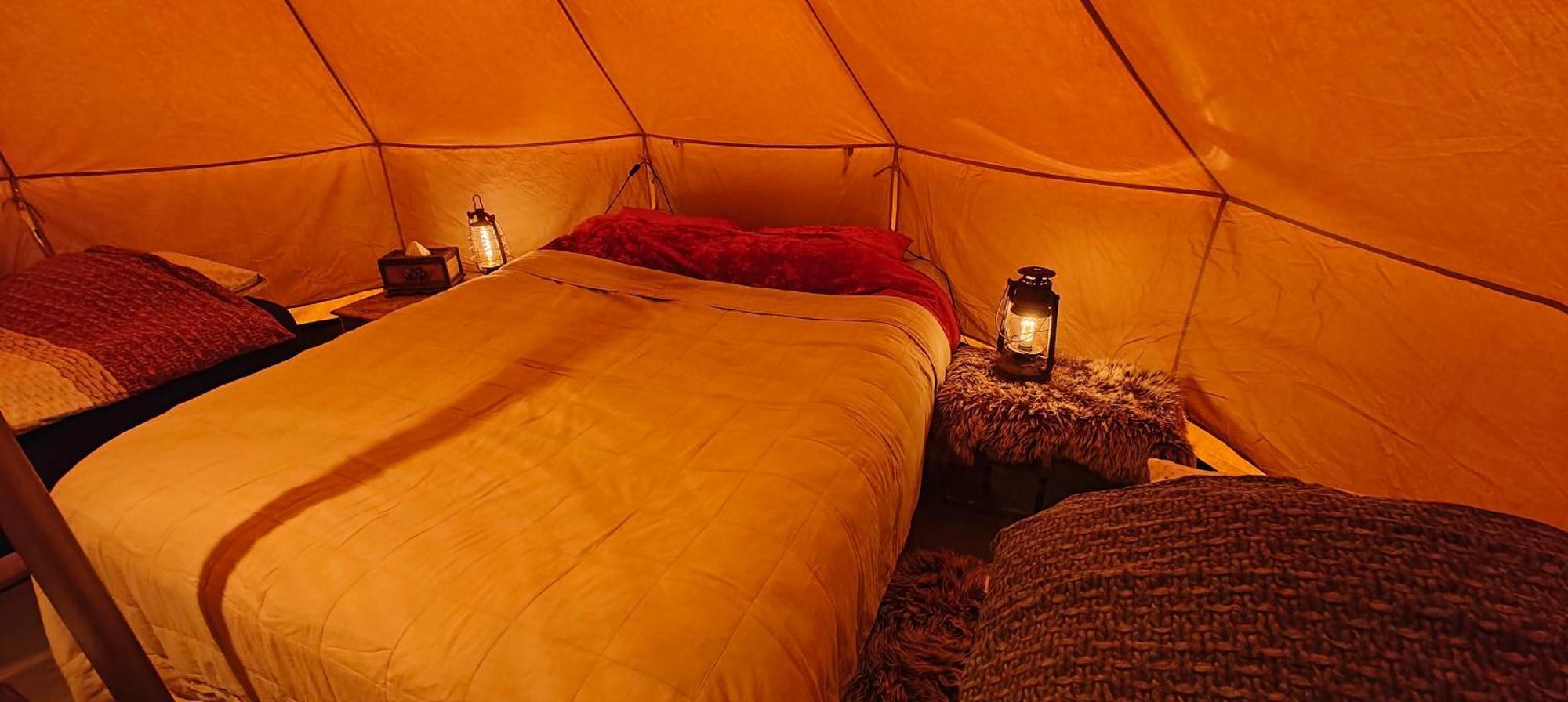 Au Pied Du Trieu, The Glamping Experience Hotel Labroye Eksteriør billede